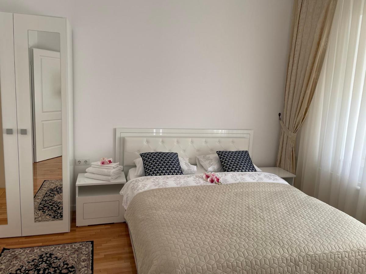 Orhideea Apartment Oradea Extérieur photo